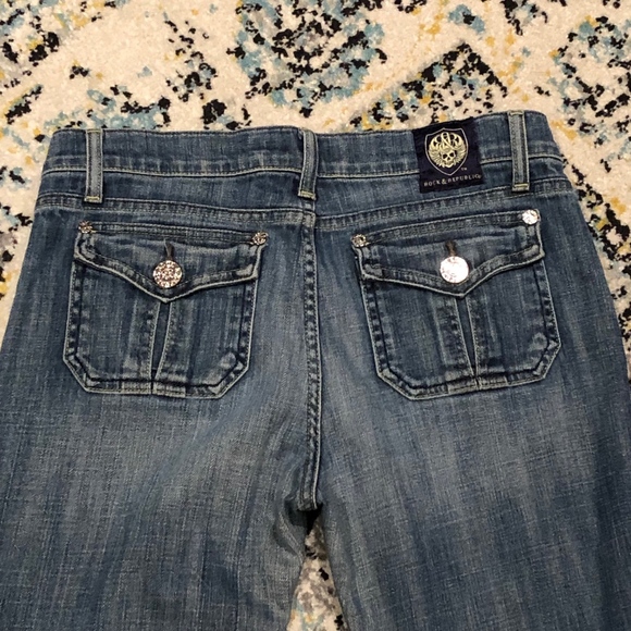 Rock & Republic Boot Cut Jeans.  Size 29 - Picture 4 of 7